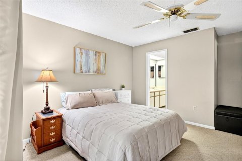 Condo in Ocala, Florida, 2 bedrooms  № 2205481 - photo 13