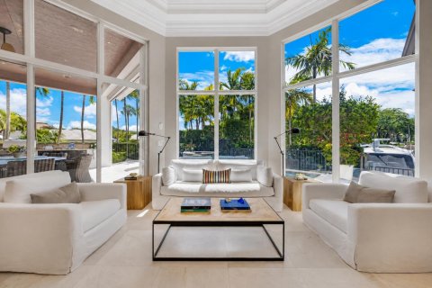 Villa ou maison à Boca Raton, Floride 4 chambres, 397.25 m2 № 2188457
