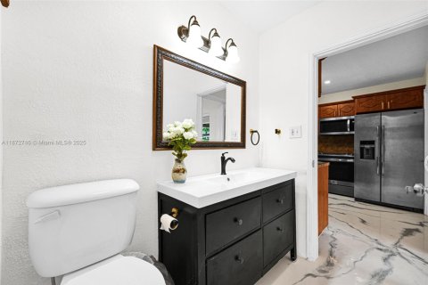 Condo in Miramar, Florida, 3 bedrooms  № 1922600 - photo 13