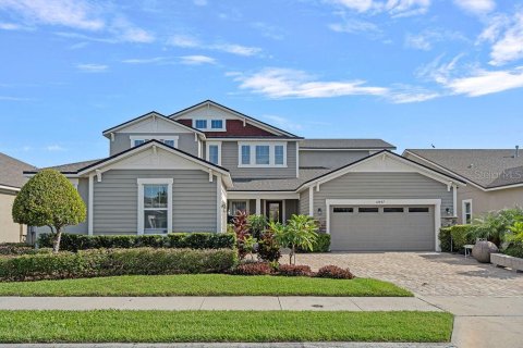 House in Winter Garden, Florida 5 bedrooms, 333.33 sq.m. № 1826558 - photo 1