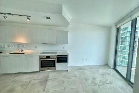 Condominio en alquiler en Miami, Florida, 1 dormitorio, 69.31 m2 № 2026462 - foto 14