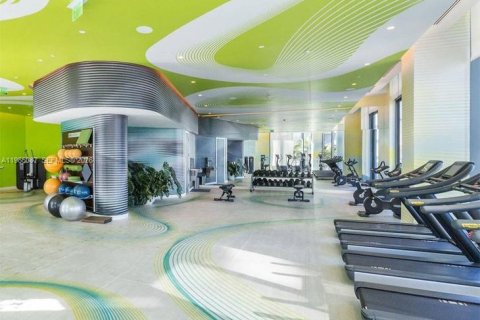 Condominio en alquiler en Miami, Florida, 1 dormitorio, 69.31 m2 № 2026462 - foto 3