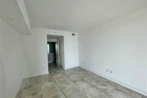 Condominio en alquiler en Miami, Florida, 1 dormitorio, 69.31 m2 № 2026462 - foto 11