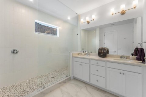 Villa ou maison à vendre à Palm City, Floride: 4 chambres, 286.51 m2 № 2338071 - photo 4