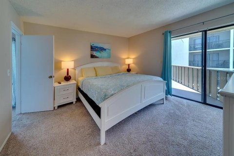 Copropriété à louer à Sarasota, Floride: 2 chambres, 123.75 m2 № 1349959 - photo 6
