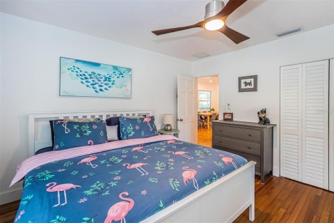 House in Gulfport, Florida 2 bedrooms, 156.82 sq.m. № 2218669 - photo 30