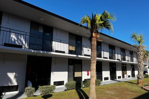 Condo in Orlando, Florida, 1 bedroom  № 1534219 - photo 4