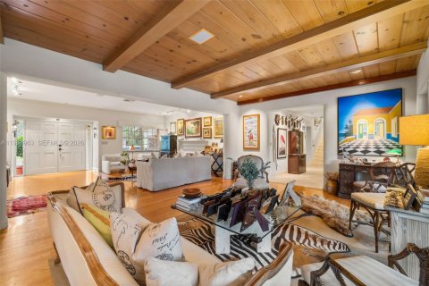 Купить виллу или дом в Корал-Гейблс, Флорида 4 спальни, 354.61м2, № 2026299 - фото 10