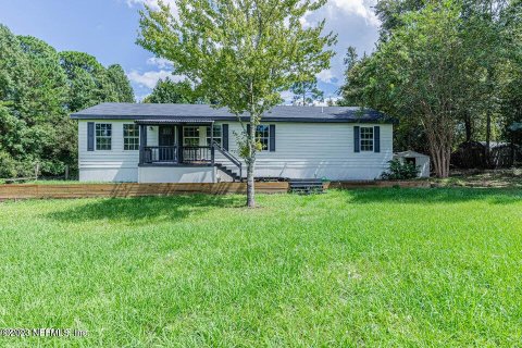 House in Middleburg, Florida 3 bedrooms, 140.1 sq.m. № 772429 - photo 1