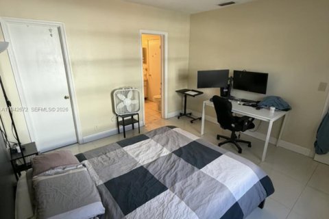 Copropriété à louer à Fort Lauderdale, Floride: 1 chambre, 63.64 m2 № 2000105 - photo 3