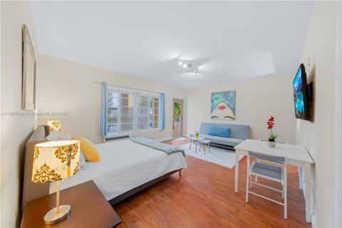 Снять в аренду кондоминиум в Майами-Бич, Флорида 41.25м2, № 1963803 - фото 6