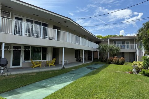 Condo in Pompano Beach, Florida, 1 bedroom  № 1921063 - photo 7