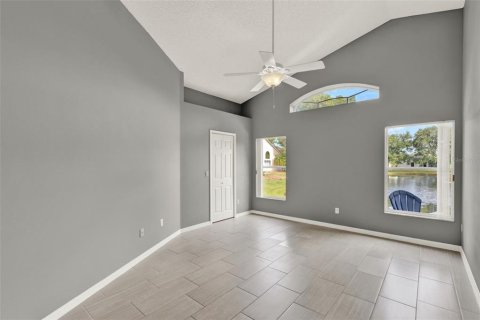 House in Oviedo, Florida 4 bedrooms, 179.3 sq.m. № 1751456 - photo 26