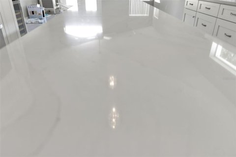 House in Oviedo, Florida 4 bedrooms, 179.3 sq.m. № 1751456 - photo 8
