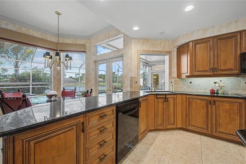 Villa ou maison à vendre à Oldsmar, Floride: 3 chambres, 251.3 m2 № 2437905 - photo 10