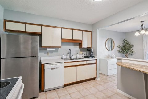 Copropriété à louer à Orlando, Floride: 2 chambres, 103.31 m2 № 2105383 - photo 11