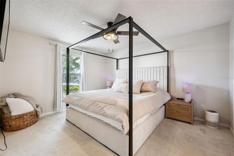 Copropriété à louer à Orlando, Floride: 2 chambres, 103.31 m2 № 2105383 - photo 16