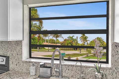 Casa en venta en Fort Lauderdale, Florida, 3 dormitorios, 97.73 m2 № 1846251 - foto 21