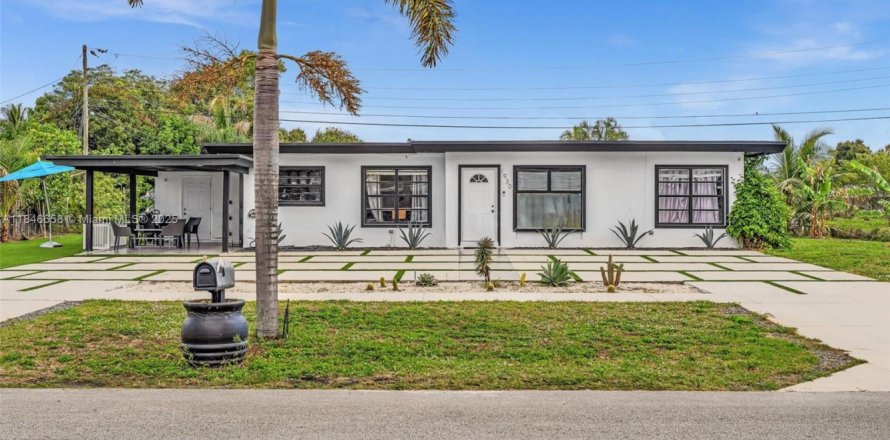 Casa en Fort Lauderdale, Florida 3 dormitorios, 97.73 m2 № 1846251