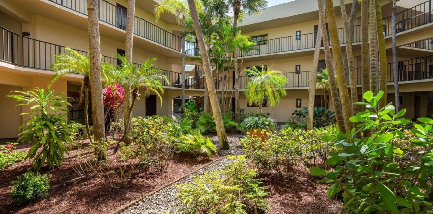 Condominio en Delray Beach, Florida, 2 dormitorios  № 2147184