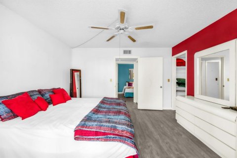 Condominio en venta en Delray Beach, Florida, 2 dormitorios, 81.38 m2 № 2147184 - foto 17