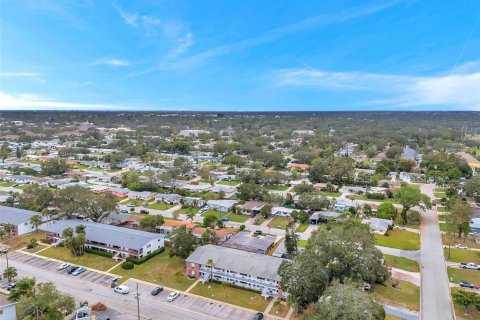 Copropriété à vendre à Clearwater, Floride: 1 chambre, 54.35 m2 № 2236205 - photo 4