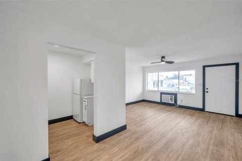 Copropriété à vendre à Clearwater, Floride: 1 chambre, 54.35 m2 № 2236205 - photo 14