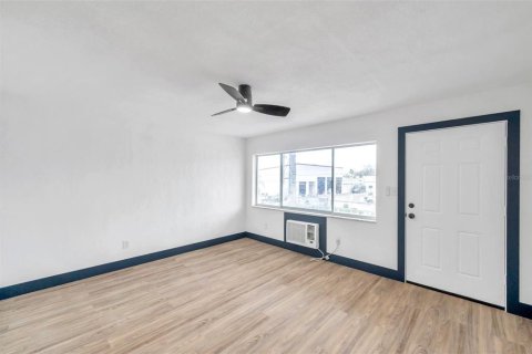 Copropriété à vendre à Clearwater, Floride: 1 chambre, 54.35 m2 № 2236205 - photo 12