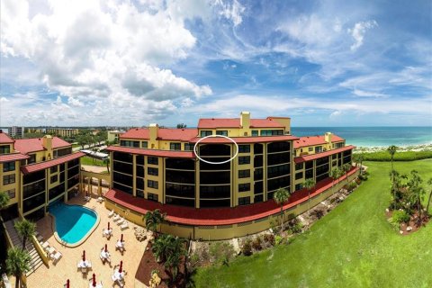Condo in Sarasota, Florida, 2 bedrooms  № 1797300 - photo 16