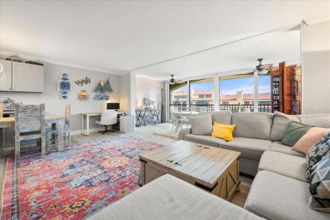 Condo in Sarasota, Florida, 2 bedrooms  № 1797300 - photo 17