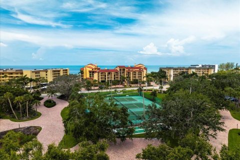 Condo in Sarasota, Florida, 2 bedrooms  № 1797300 - photo 13