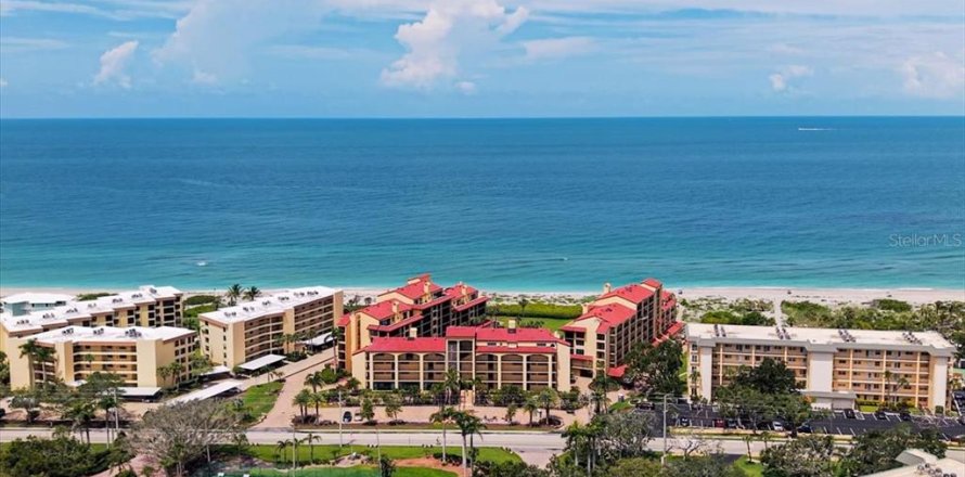 Condo in Sarasota, Florida, 2 bedrooms № 1797300