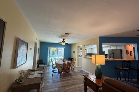 Villa ou maison à vendre à Deltona, Floride: 3 chambres, 156.35 m2 № 2430737 - photo 14