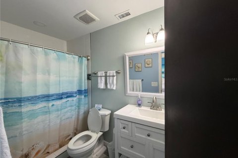 Villa ou maison à vendre à Deltona, Floride: 3 chambres, 156.35 m2 № 2430737 - photo 18