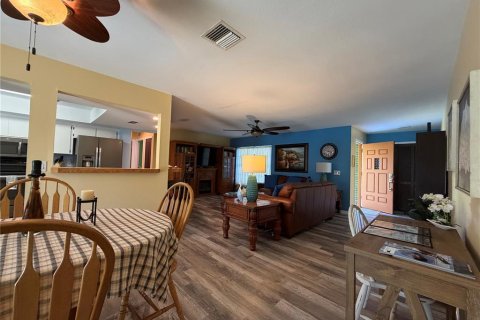 Villa ou maison à vendre à Deltona, Floride: 3 chambres, 156.35 m2 № 2430737 - photo 7