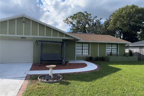 Villa ou maison à vendre à Deltona, Floride: 3 chambres, 156.35 m2 № 2430737 - photo 4