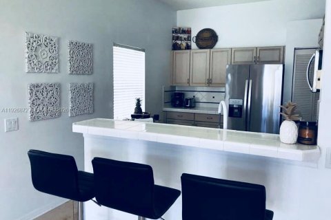 House in Weston, Florida 3 bedrooms, 182.37 sq.m. № 1986165 - photo 20