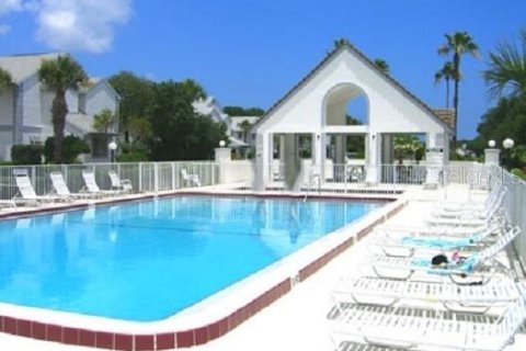 Townhouse in Cape Canaveral, Florida 2 bedrooms, 94.2 sq.m. № 1004196 - photo 14