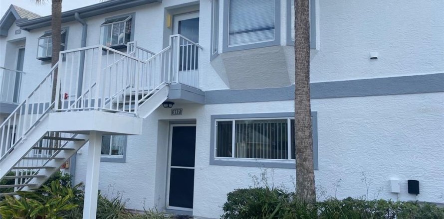 Touwnhouse à Cape Canaveral, Floride 2 chambres, 94.2 m2 № 1004196