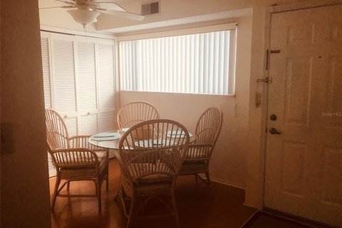 Townhouse in Cape Canaveral, Florida 2 bedrooms, 94.2 sq.m. № 1004196 - photo 7