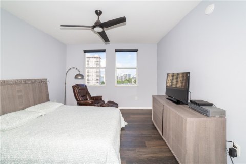 Copropriété à vendre à Sunny Isles Beach, Floride: 3 chambres, 125.7 m2 № 2021568 - photo 18