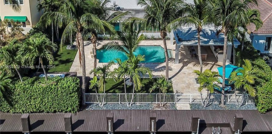 Casa en Fort Lauderdale, Florida 3 dormitorios № 1954298