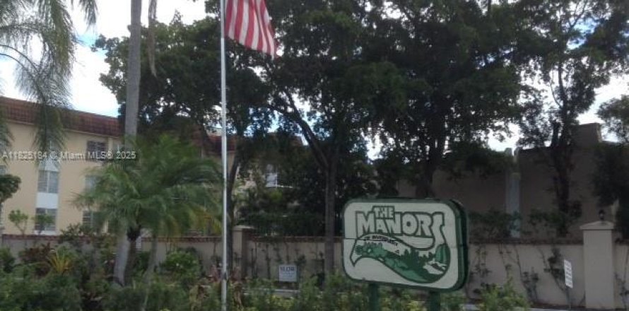 Condominio en Lauderhill, Florida, 1 dormitorio № 1792486