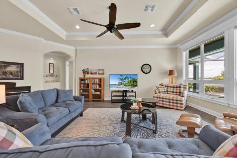 House in Lakeland, Florida 4 bedrooms, 278.8 sq.m. № 1795181 - photo 7