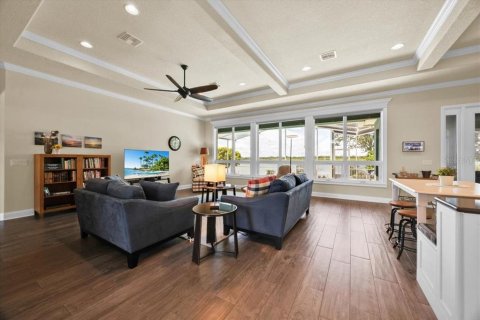 House in Lakeland, Florida 4 bedrooms, 278.8 sq.m. № 1795181 - photo 5