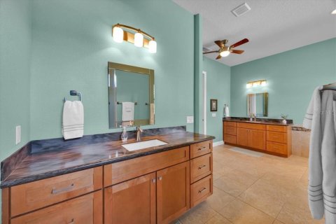 House in Lakeland, Florida 4 bedrooms, 278.8 sq.m. № 1795181 - photo 20