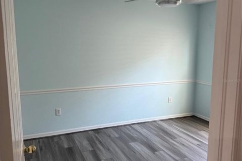 Casa en alquiler en Tampa, Florida, 4 dormitorios, 205.96 m2 № 1907489 - foto 8