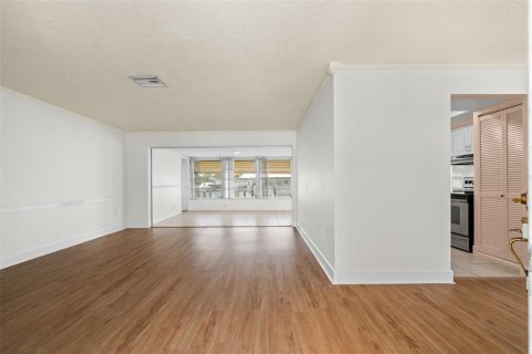 Casa en venta en Palmetto, Florida, 3 dormitorios, 151.43 m2 № 2218243 - foto 5