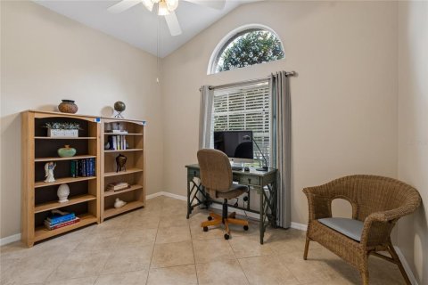 Villa ou maison à vendre à Wesley Chapel, Floride: 3 chambres, 169.08 m2 № 2149934 - photo 4