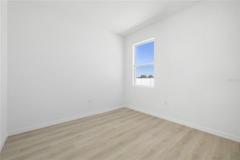 Villa ou maison à vendre à Poinciana, Floride: 4 chambres, 149.39 m2 № 2413719 - photo 27